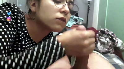 Zopangidwa ndi manja ndi kumaliza m'manja - mkaka wambiri