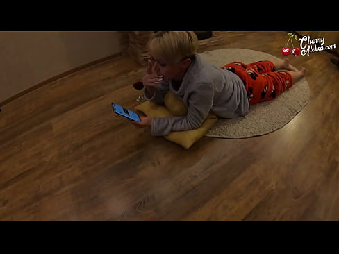 ❤️ Wopenga Wopenga Akuyamwa Dick Waikulu Akuyamwa Ndi Kugubuduza Pa Iwo - Kugonana kumatako Zolaula pa ny.pornpics-de.ru  ️❤